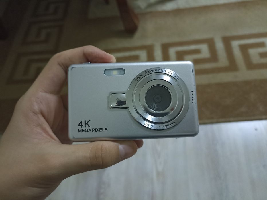 Цифровая камера.