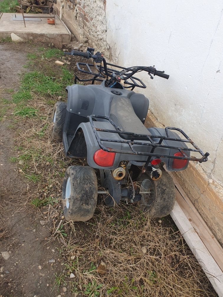 Vând Atv BMW 125