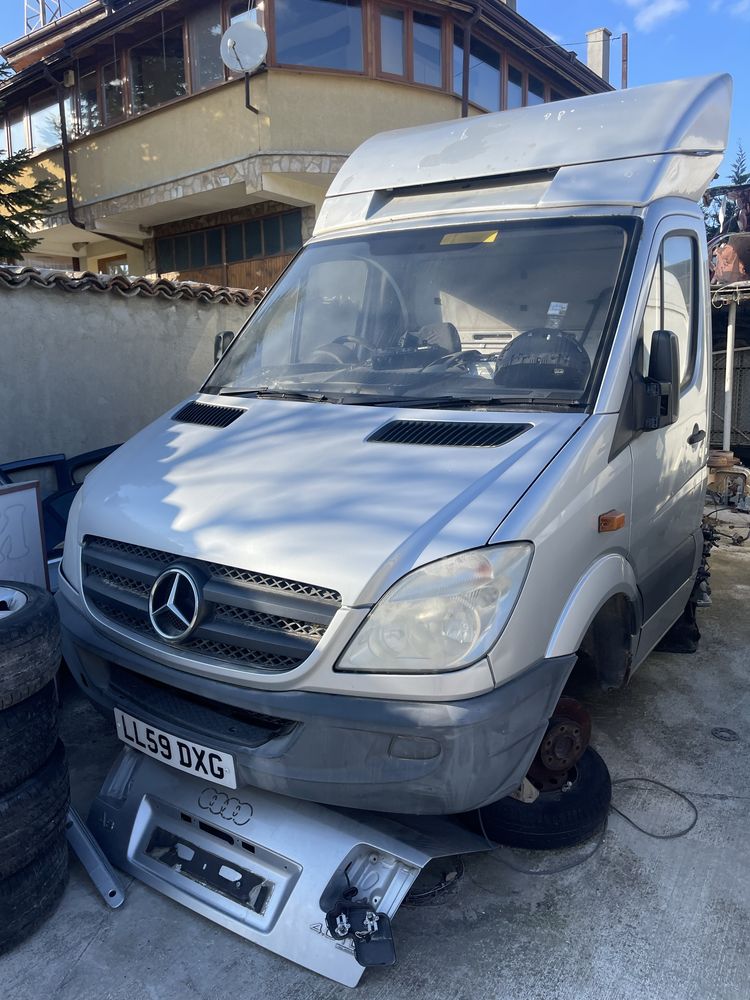 Mercedes Sprinter 2006 год На Части