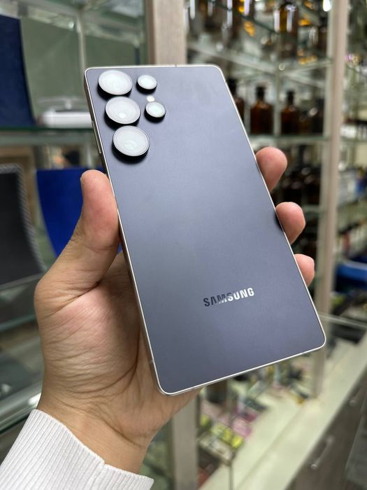 samsung S25 ultra 12/256Gb snapdragon