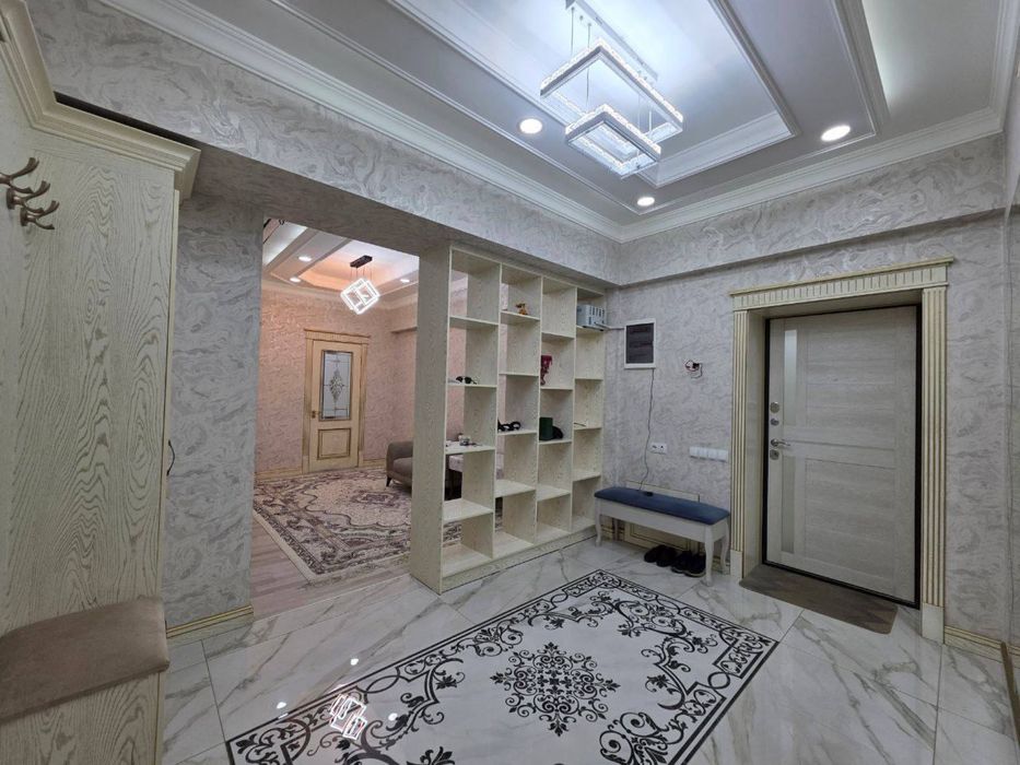 Продается 4ком 90м2 Яккасарайский р-он,  ЖК Мадрид