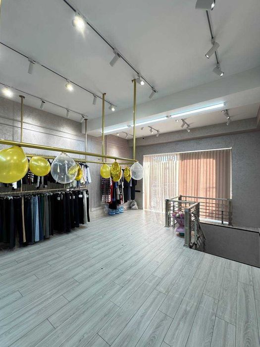 Продаётся помещение 110+153м2  Ориентир: B&B