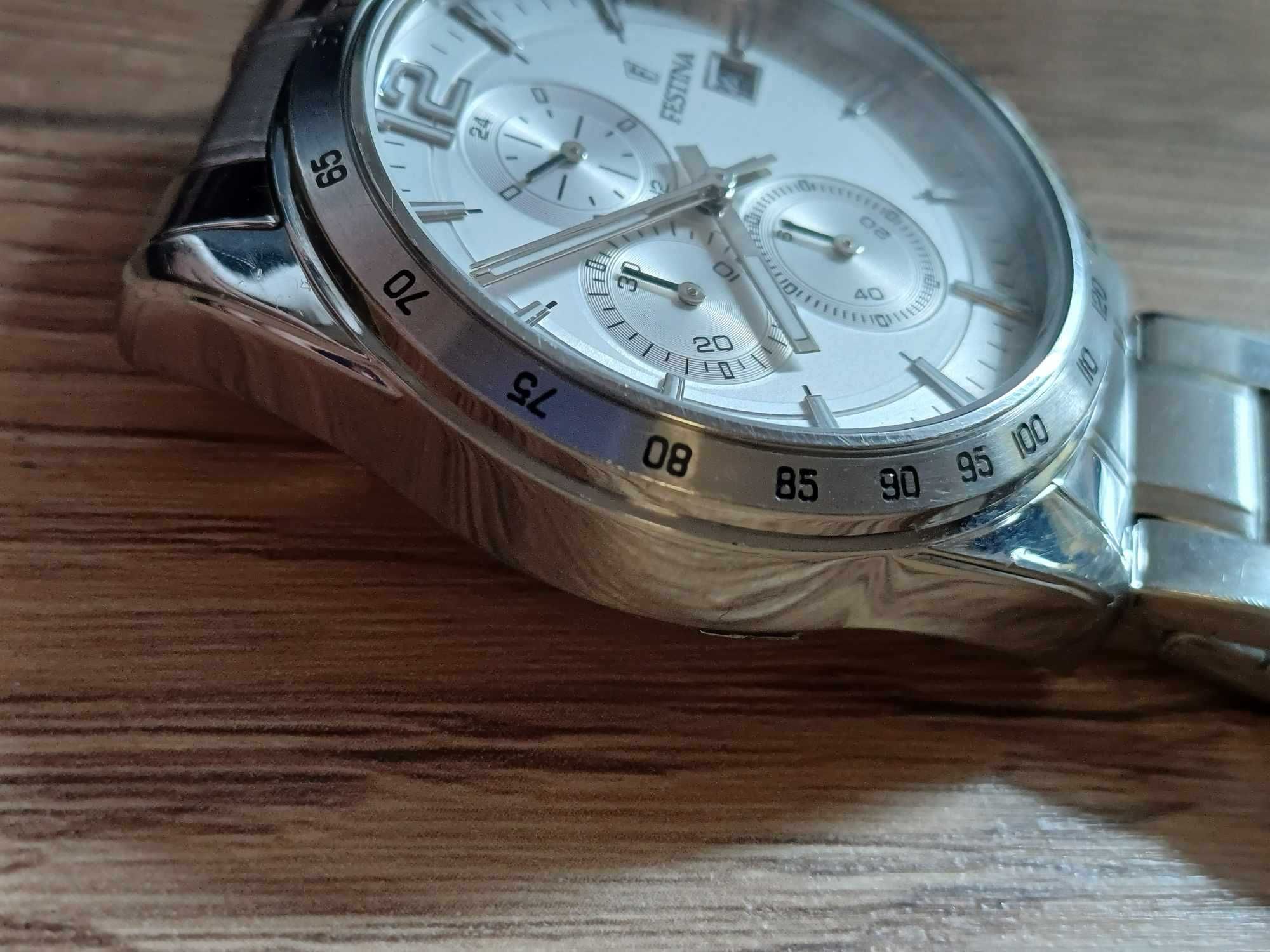 Festina chronograph F16759, супер състояние, бартер