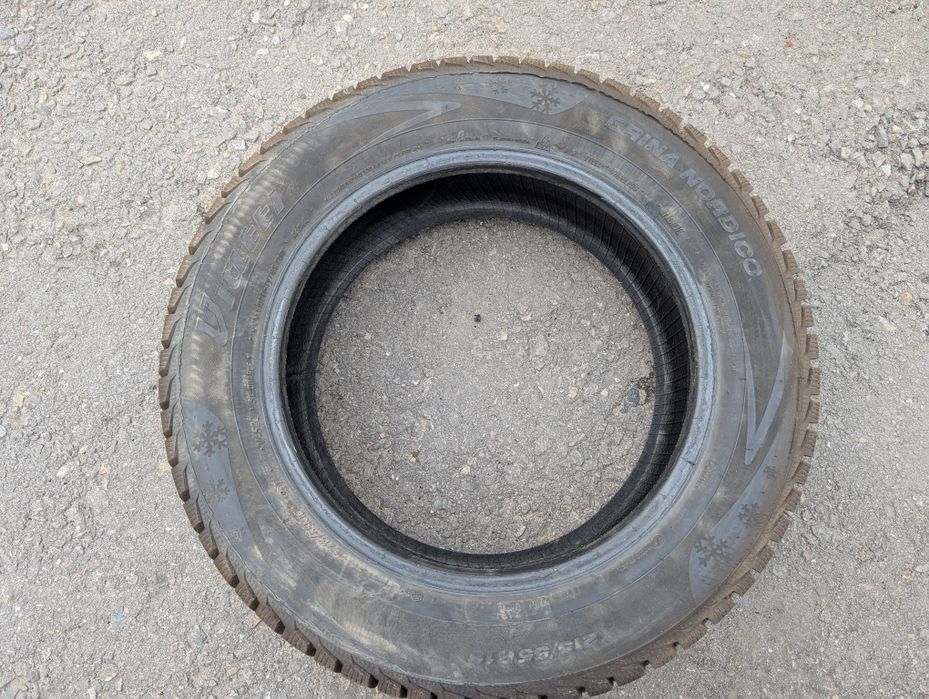 Продам шины Viatti