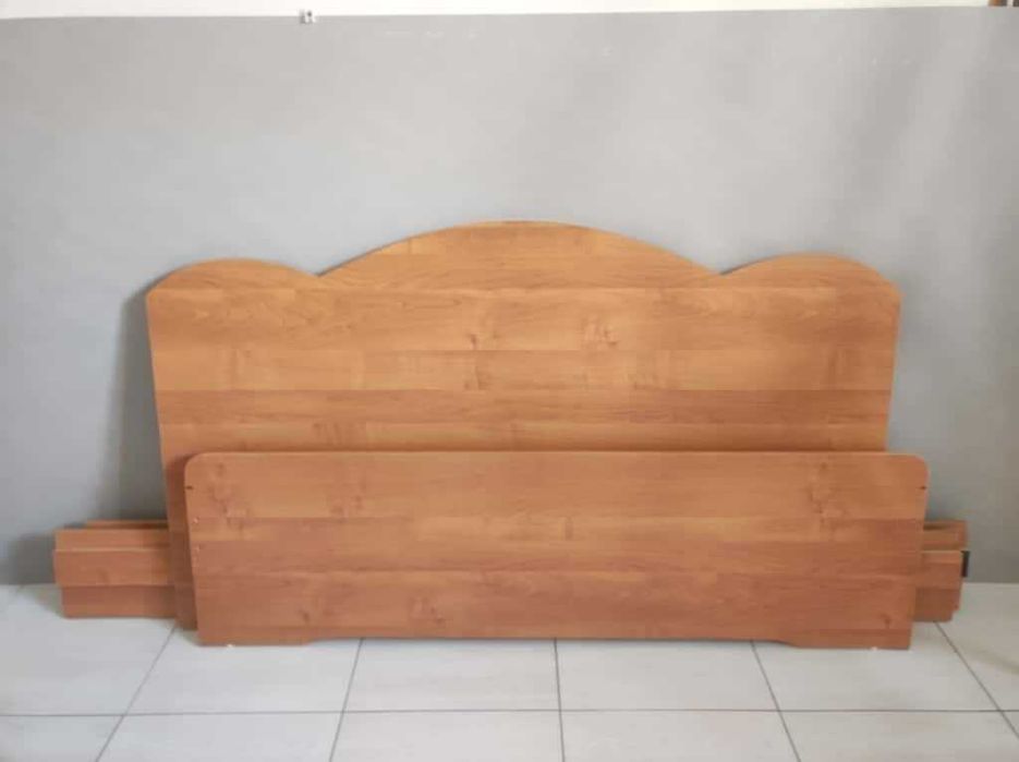 Продам кровать полуторка