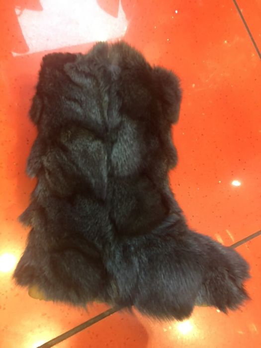 Ugg blana naturala vulpe ! Disponibil pe negru si albastru