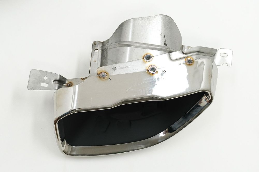 Difuzor Bara Spate Evacuare Dubla si Tobe Ornament Crom compatibil cu