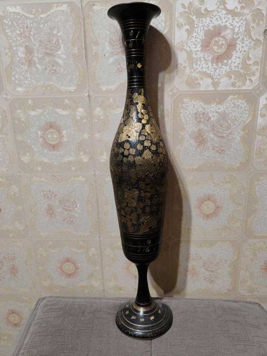 Ваза индийская винтажная. Латунь
