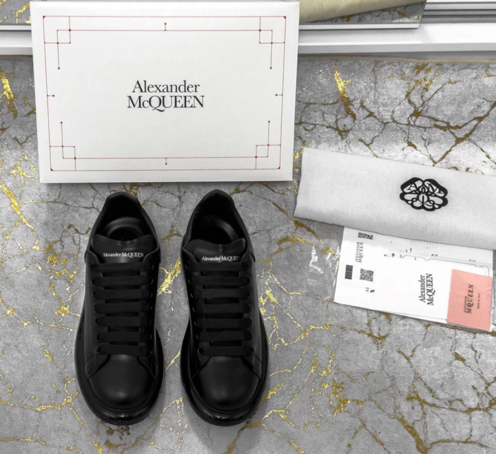 Adidasi Alexander Mcqueen black negru piele naturala