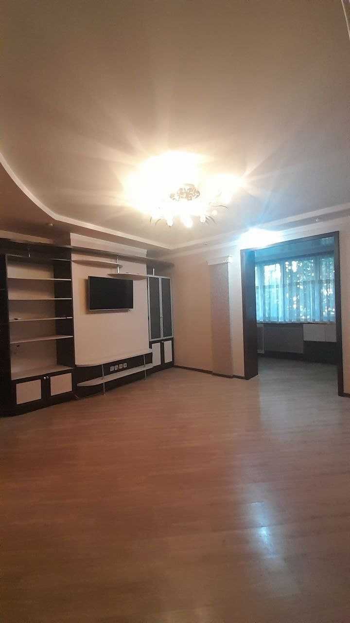 Сдам евро квартиру на Цум Ойбек