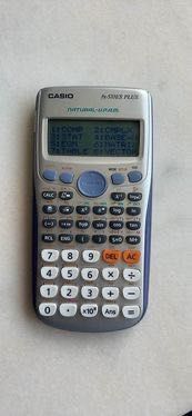 Calculator casio fx-570es plus nou