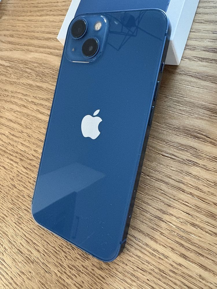 Iphone 13 - 128 GB, батерия 79%