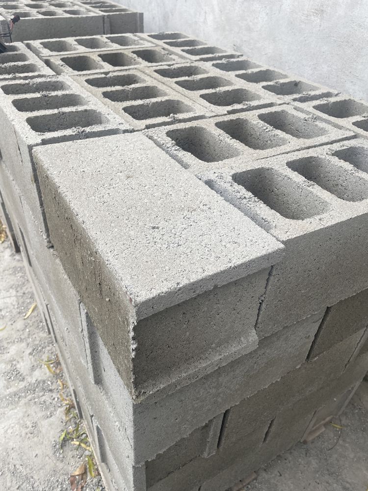 Boltari beton zidarie 20x20x40