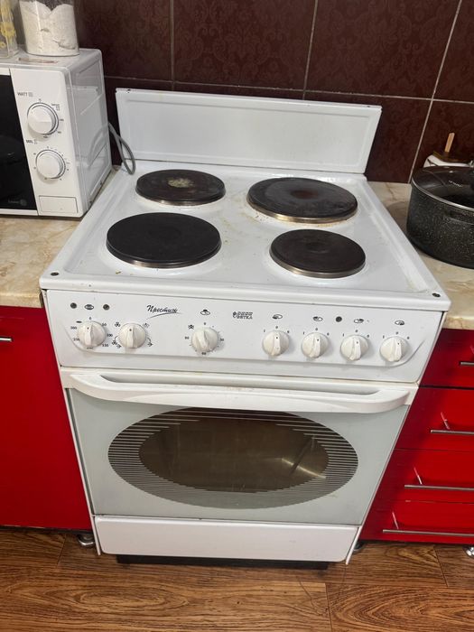 Электрическая плитка