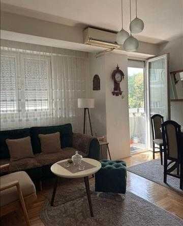 Дава се под наем Двустаен апартамент в Пловдив, Христо Смирненски - 58 кв.м за 270.3 € - Снимка #4