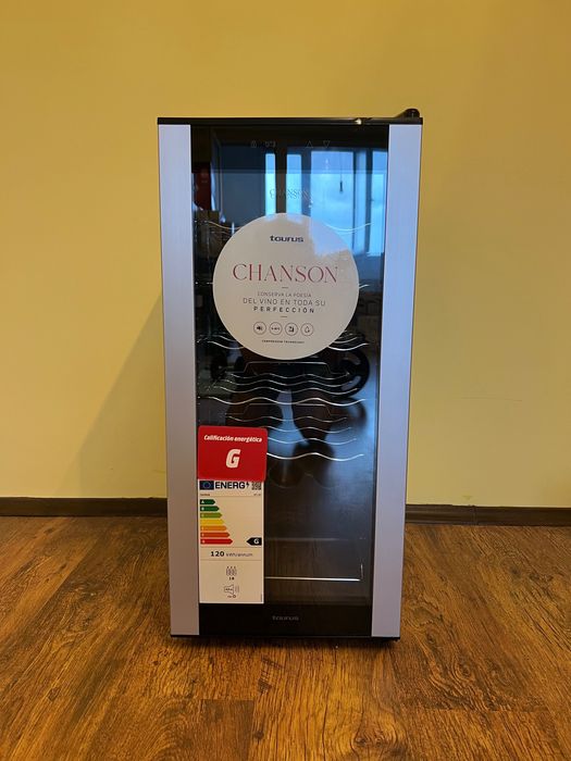 Хладилна витрина за вино Taurus Chanson 18