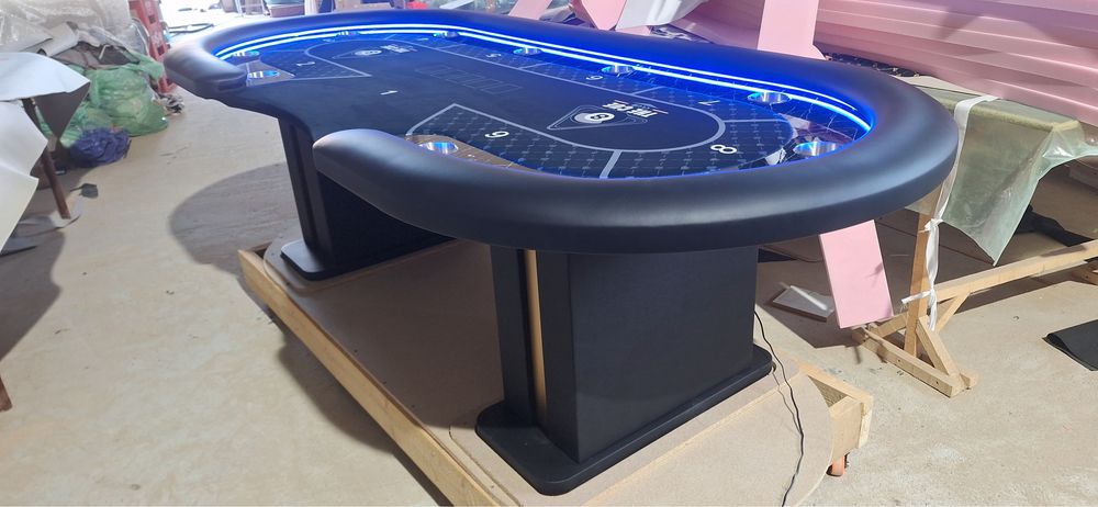 Masa de poker cu banda led CustomTables.eu urgent la comanda