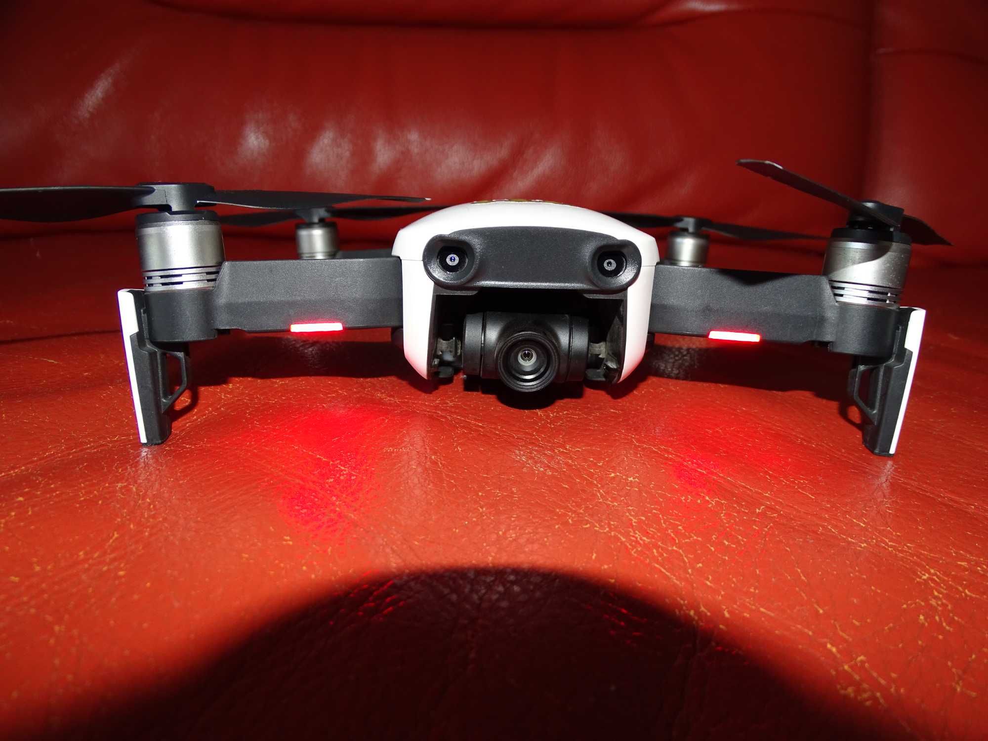 Дрон DJI Mavic Air отлично състояние