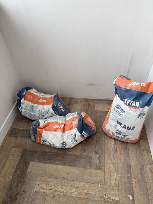 Продам шпатлевку гипсовую Глад Титан