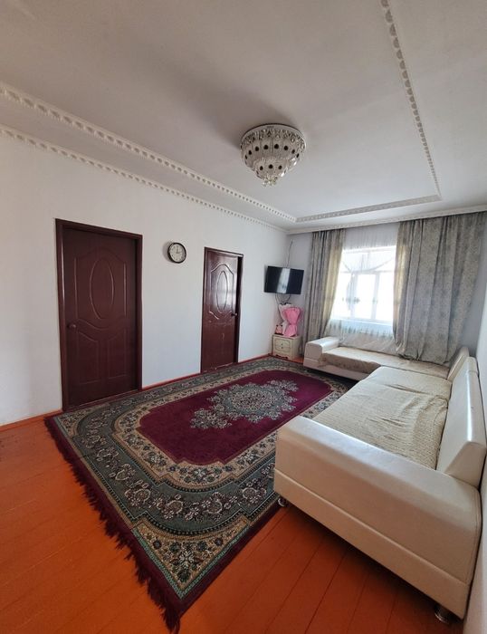 Тез сатылады! Жайлы үй тиімді бағамен!