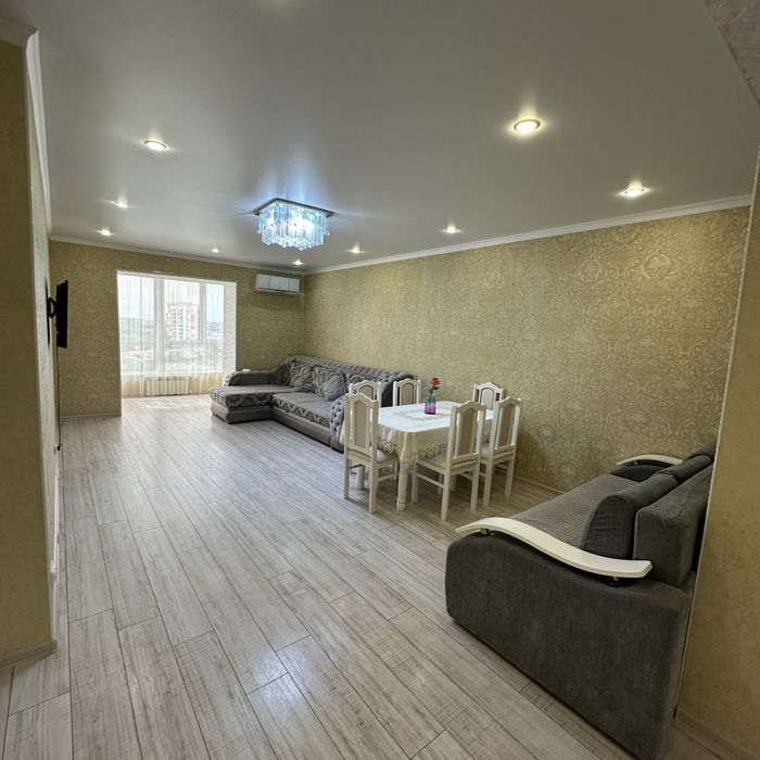 Продам 2 х ком кв 93,1кв м