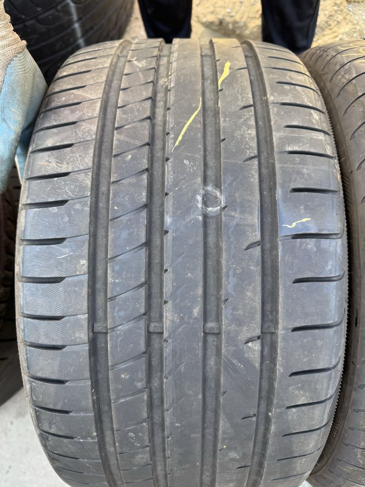 265 35 18 goodyear