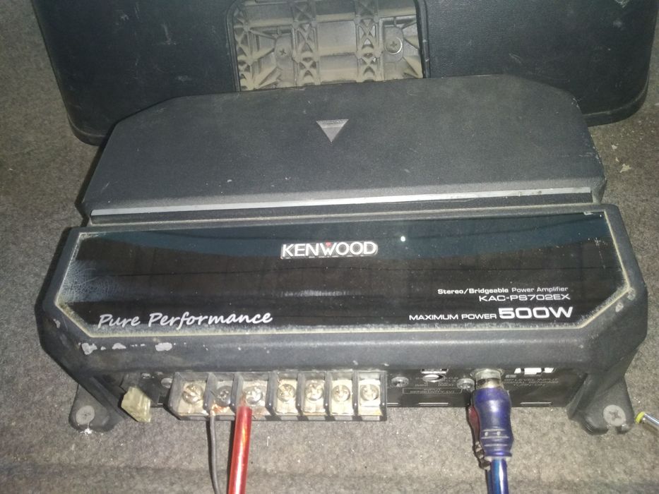 Kenwood 500w usilitel sotiladi