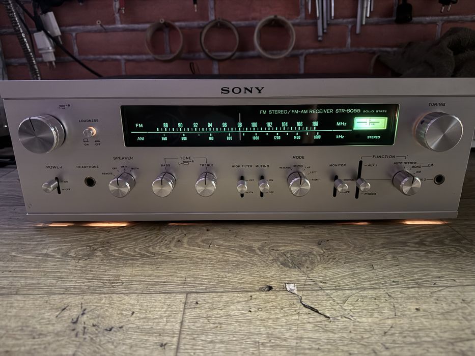 Sony STR-6055 Стерео ресивър