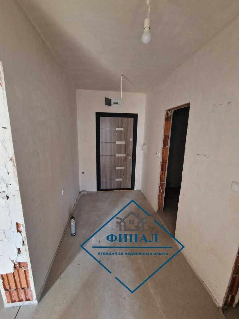Продава се Двустаен апартамент в Шумен, Томбул джамия - 80 кв.м за 1148 €/кв.м - Снимка #5