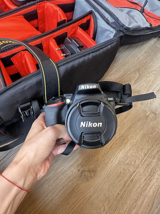 Nikon D5600 с два обектива и пълен комплект аксесоари