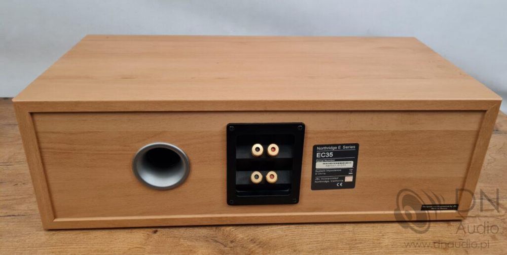 Boxa centru JBL-EC35 impecabila