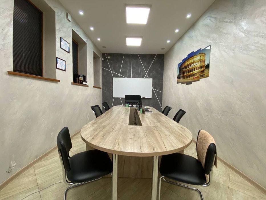 Аренда под Офис Ориентир Паркентский 234м2 2200$ торг