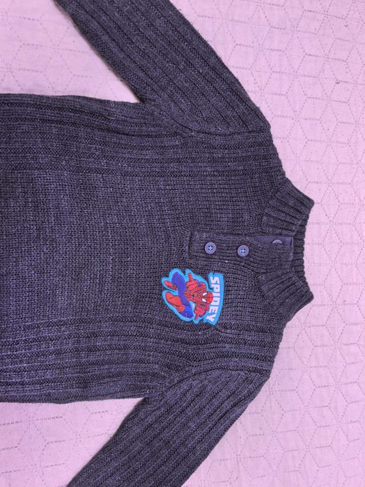 Нов пуловер Spiderman 122