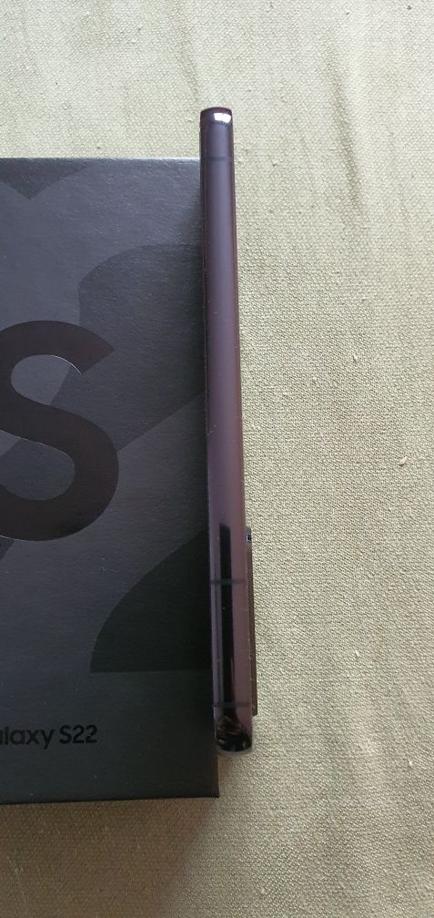 Като нов Samsung S22 Duos 5G 128 GB 8 GB Ram Android 15