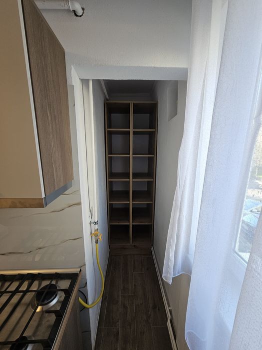 apartament cu 3 camere în Ostroveni