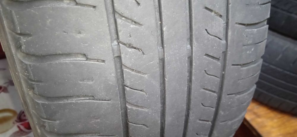 Шины летно TRIANGLE 185/65 R14 б/у комплект.