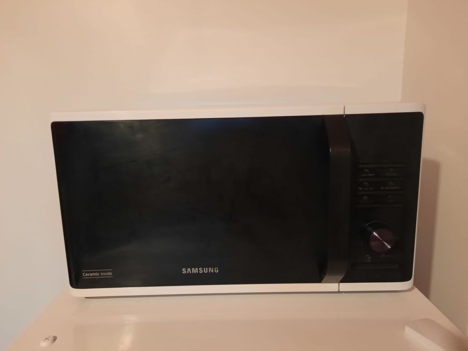 Cuptor cu microunde Samsung 800W