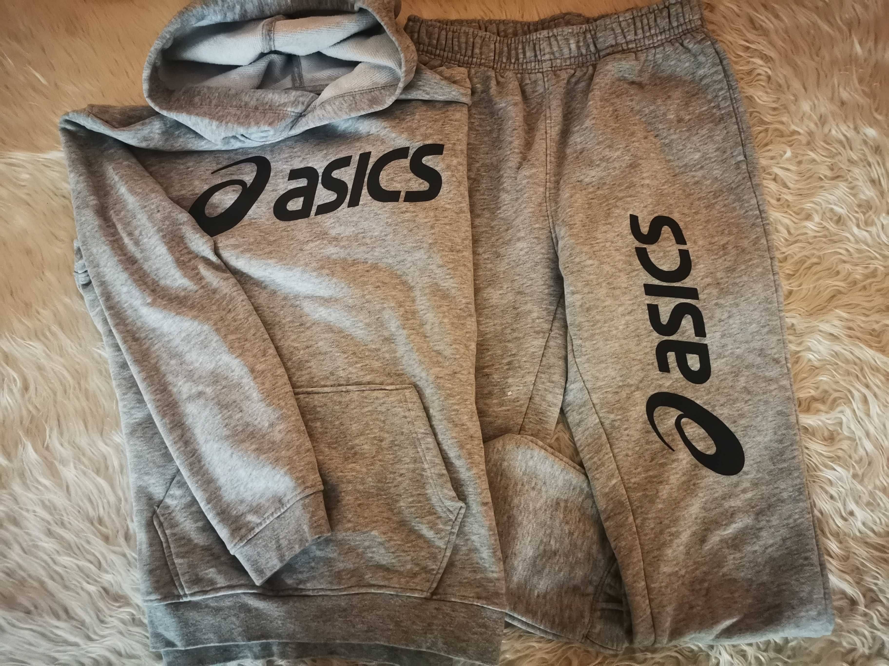 Анцунг за момиче Asics