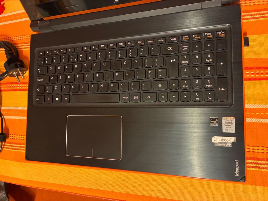 Laptop Lenovo Ideapad Flex 2 15.6in i3 4010u 4GB SSD 120 touchscreen