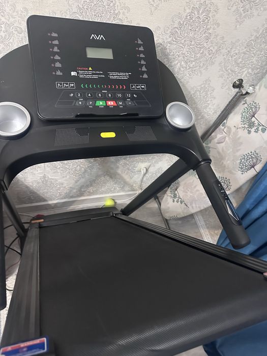 Продам срочно беговая дорожка