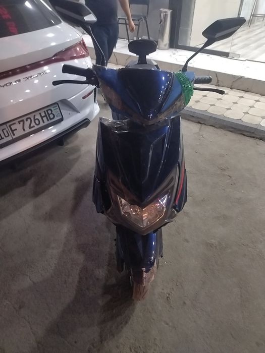 Skutor elektricheski