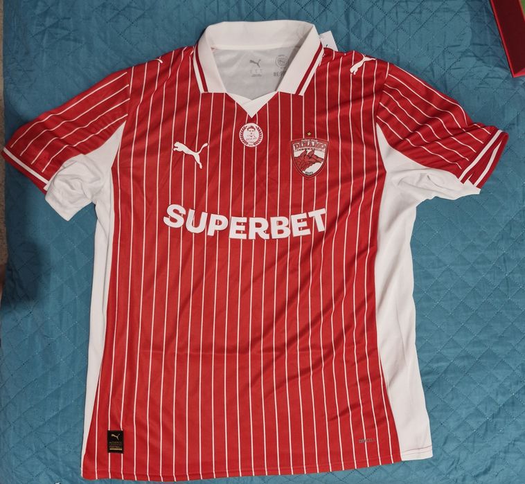 Tricou oficial Dinamo – nou, ediție SuperLiga Bingo (Superbet)