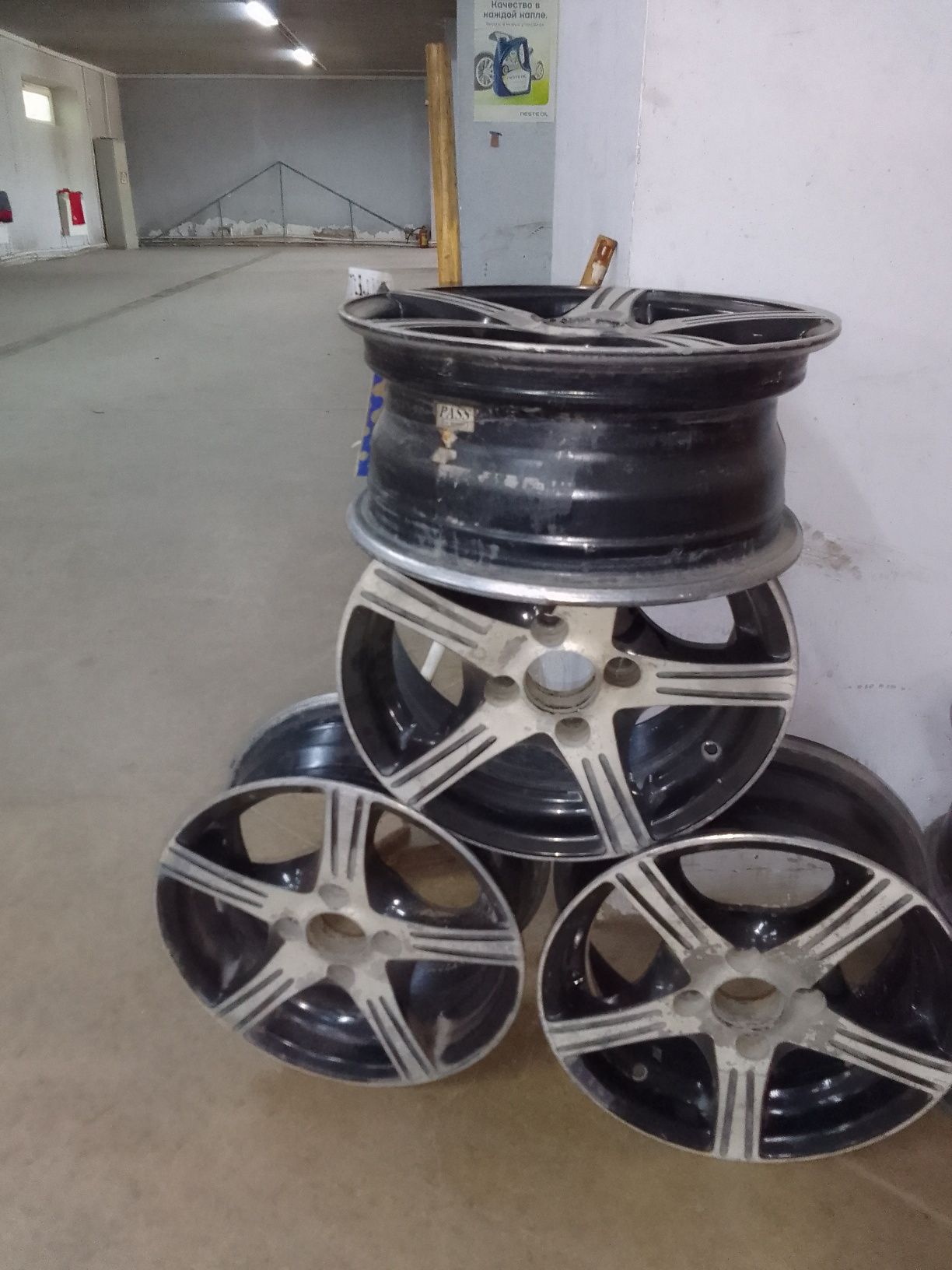 Продам  литые диски на жигули  d 13