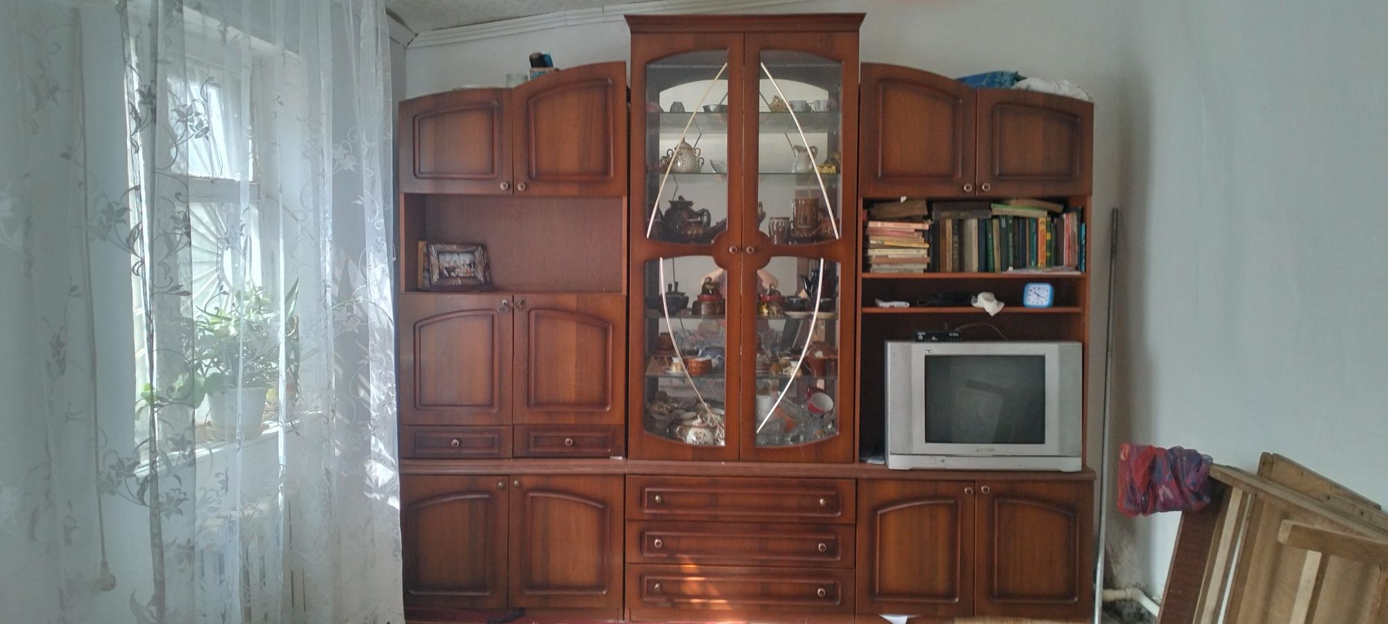 Продам стенку.пр-во Россия