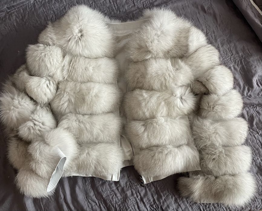 Палто/Яке естествен косъм с качулка