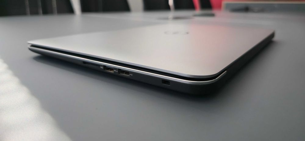 Dell XPS 15 / i7-4712HQ / NVIDIA / 15.6" / 512GB SSD / 16GB RAM