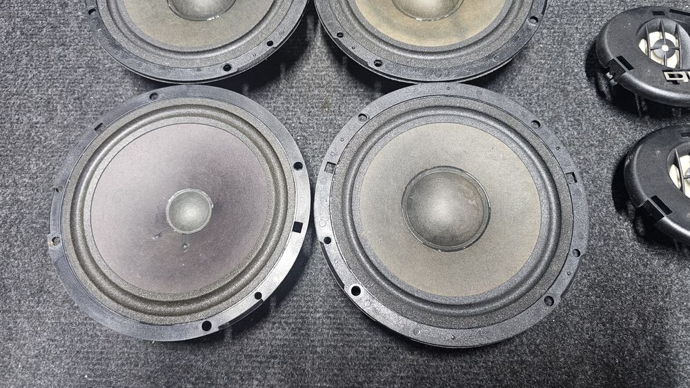 Set difuzoare + tweetere originale Volkswagen Golf 3 / Vento / Passat