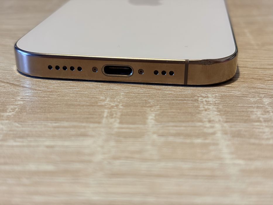 iPhone 16 pro 512 GB Desert Titanium