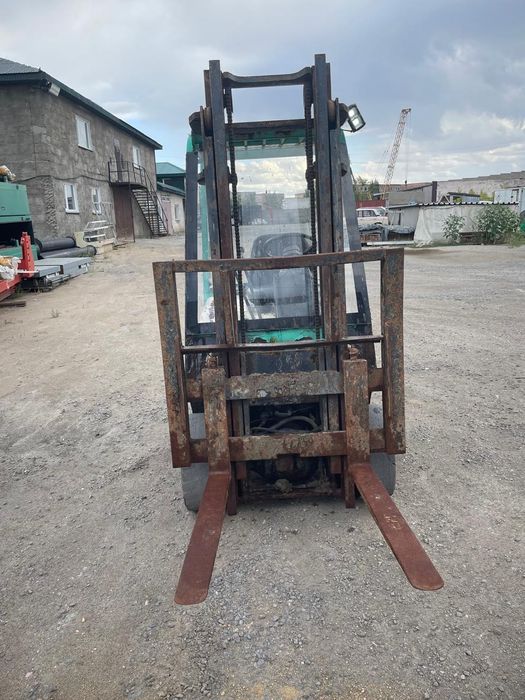 Продам вилочный погрузчик MITSUBI FD15T 2005 года