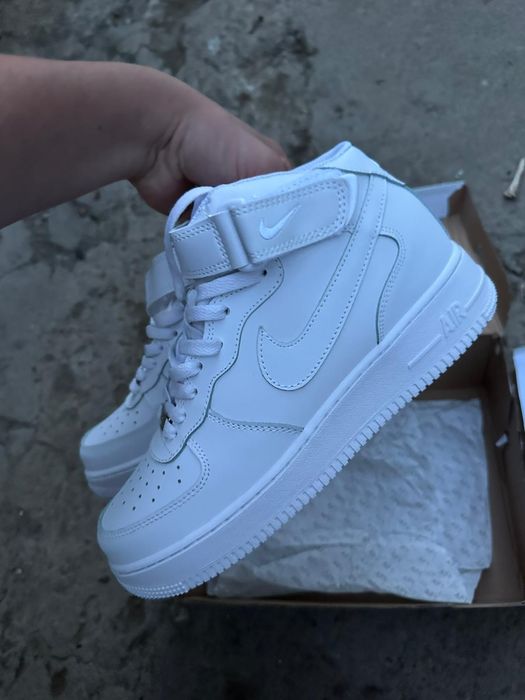 Nike Air Force 1